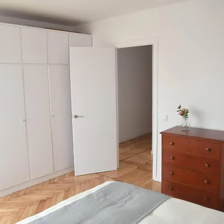 Nuevo Y Amplio Piso Con Wifi Y Vistas A La Bahia Santander