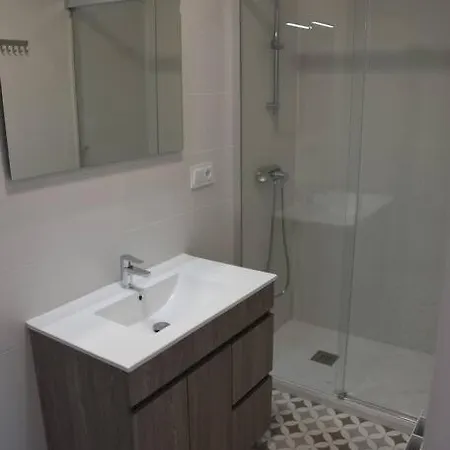 Nuevo Y Amplio Piso Con Wifi Y Vistas A La Bahia Lägenhet